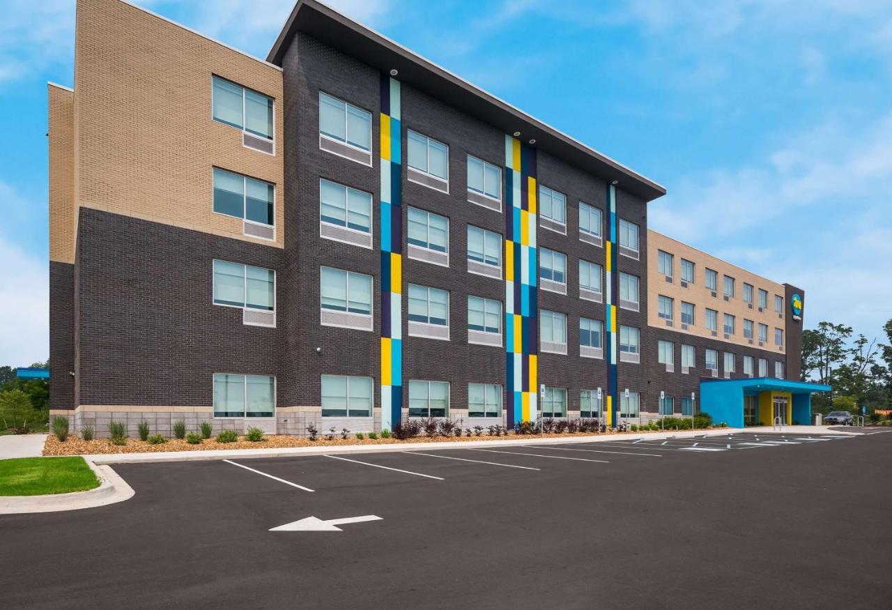 Tru By Hilton Novi Detroit Otel Dış mekan fotoğraf