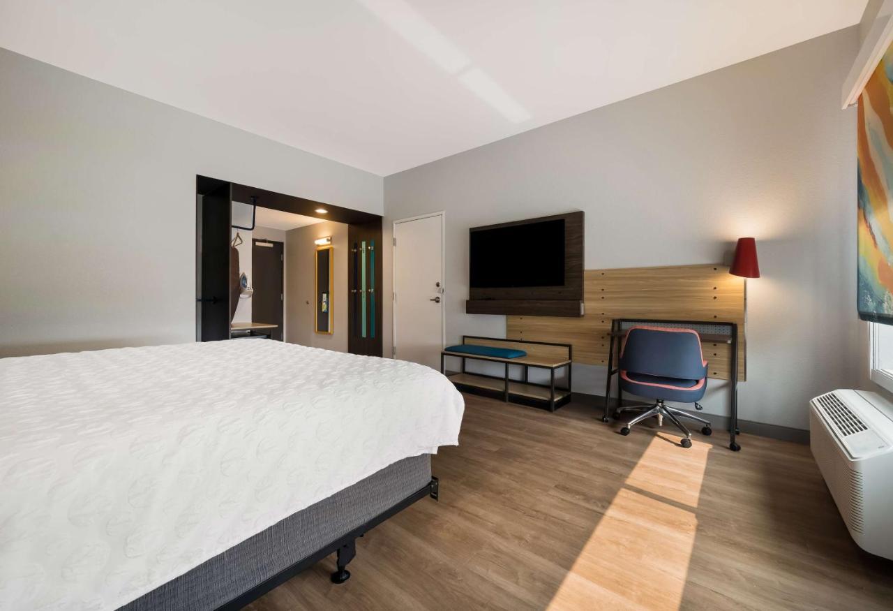 Tru By Hilton Novi Detroit Otel Dış mekan fotoğraf